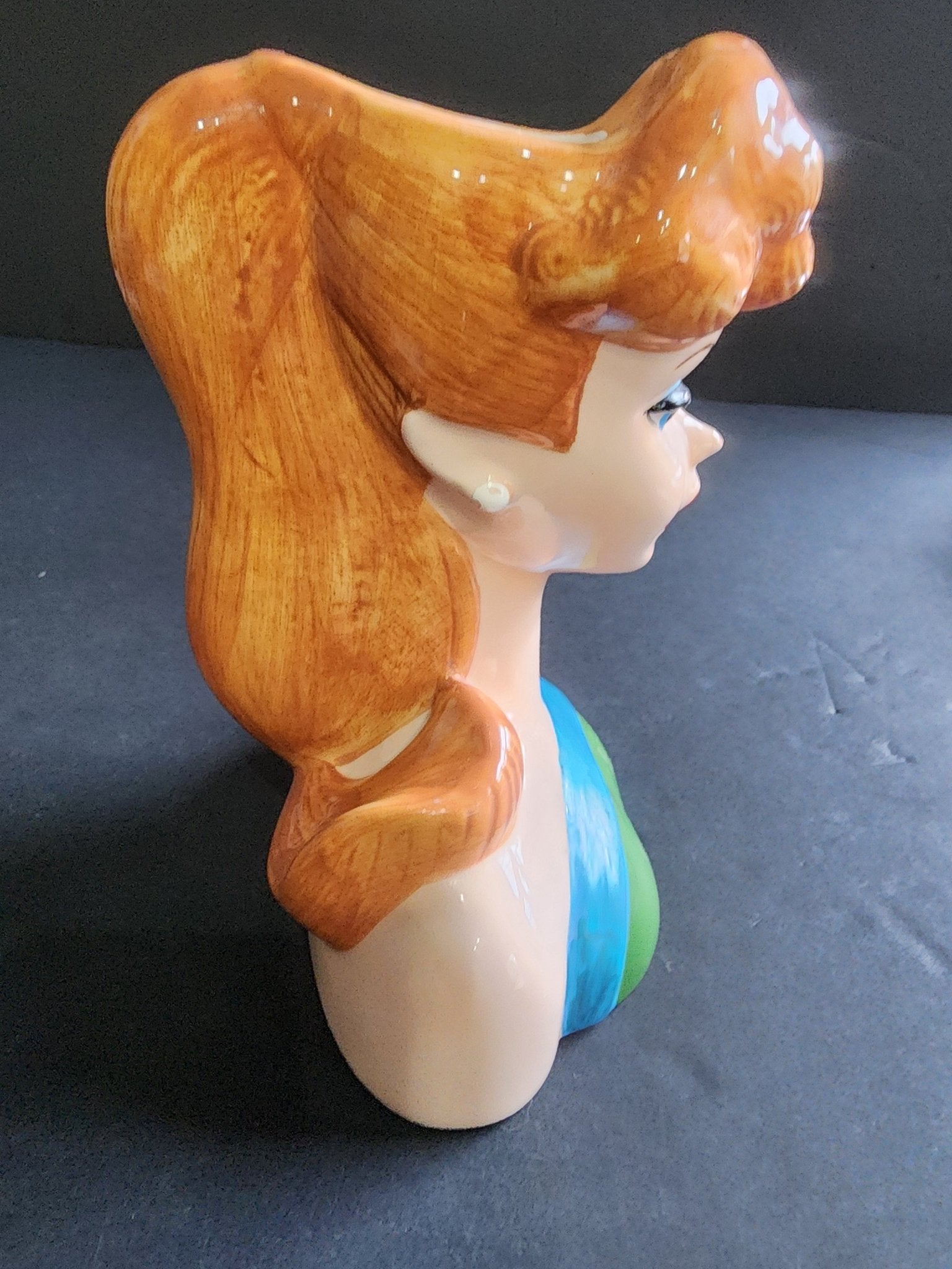 BARBIE HEAD VASE FROM BARBIE WITH LOVE ENESCO SENIOR PROM 1994 - I Bought a Yard Sale