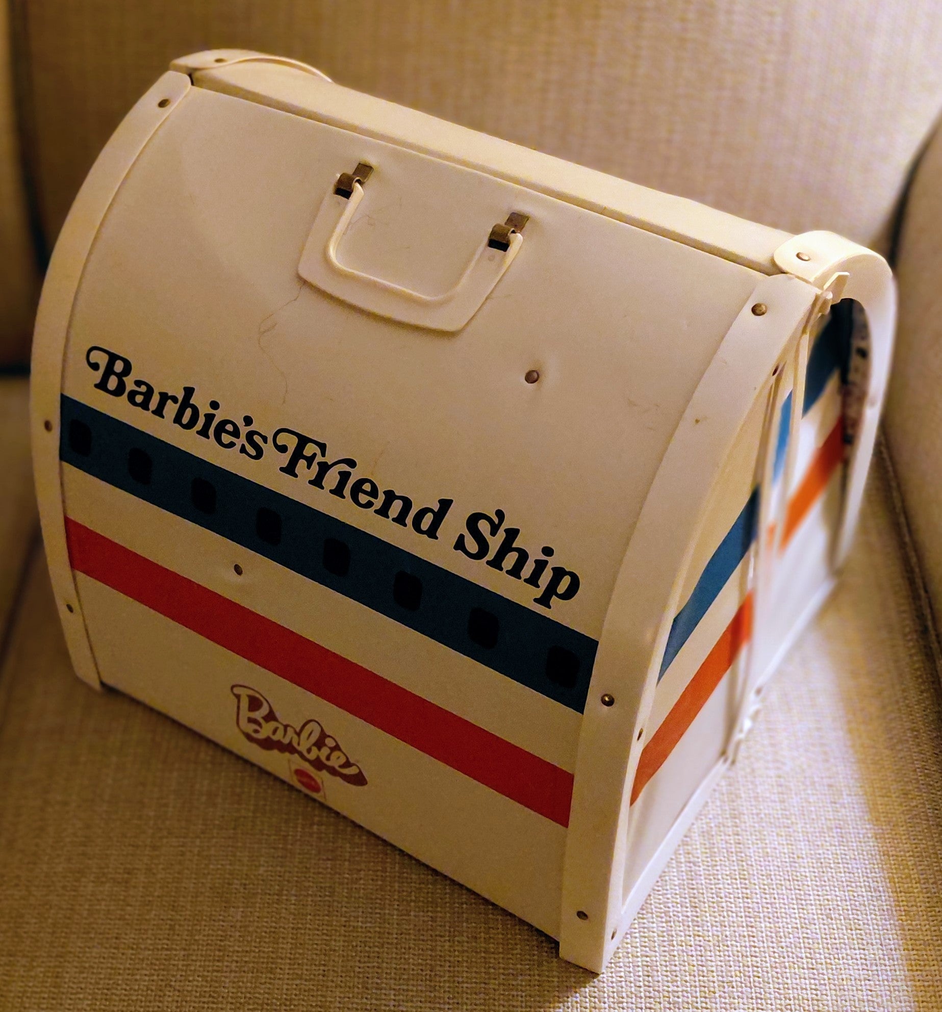 Barbie Playset - Barbie's Friend Ship - I Bought a Yard Sale