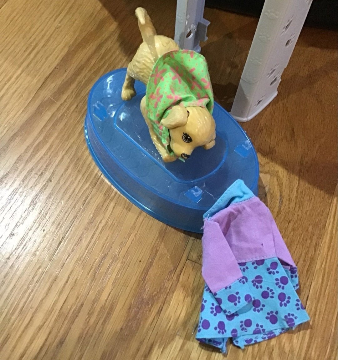 Barbie xray Bath Jacket & bed - I Bought a Yard Sale
