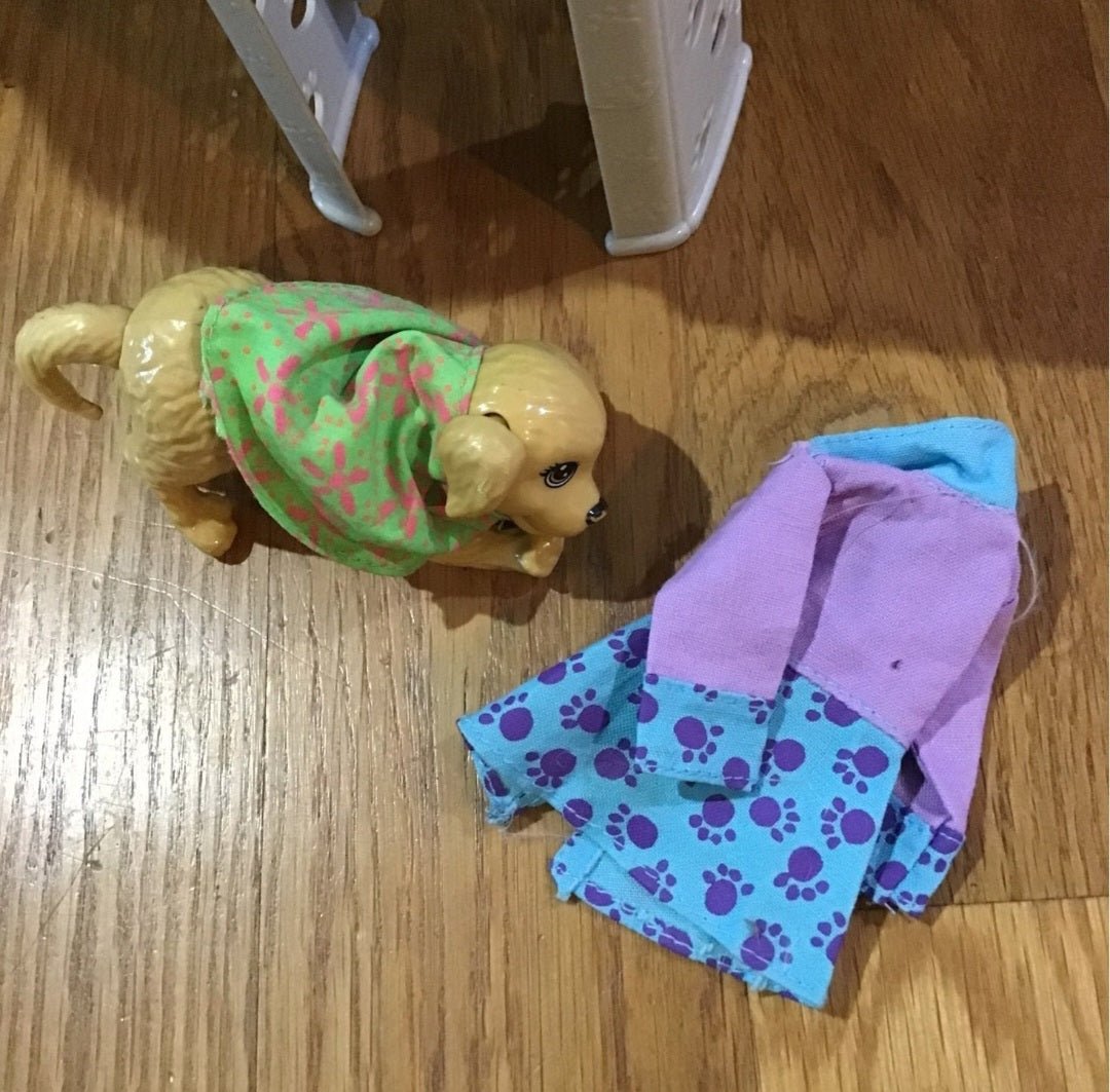 Barbie xray Bath Jacket & bed - I Bought a Yard Sale