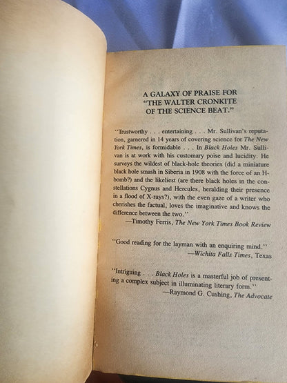 Black Holes, the Edge of Space, the End of Time Book by Walter Sullivan - I Bought a Yard Sale