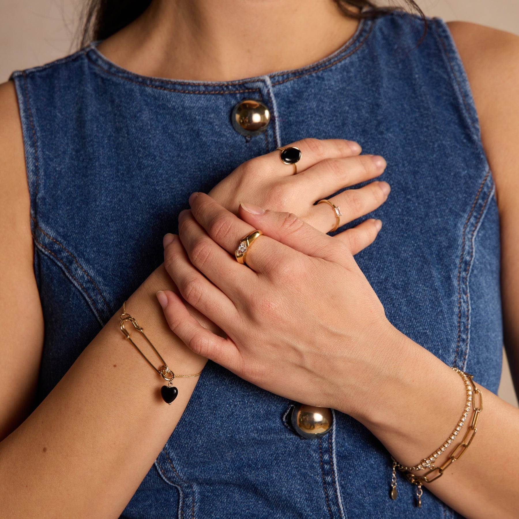 Black Oval Stone Ring in Gold - I Bought a Yard Sale
