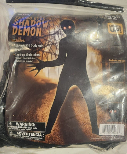 Boys Fading Eyes Shadow Demon XL 14/16 Lights Up!, Halloween costume - I Bought a Yard Sale