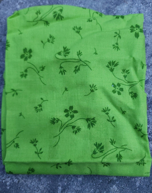 Bright Green Floral Fabric Quarter (18" x 21") - Perfect for Your Projects! - I Bought a Yard Sale