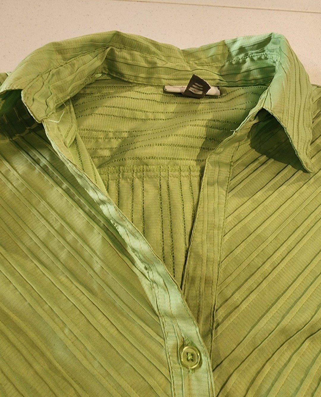 Button Down Blouse for Women Long Sleeve Lime Green Print 18/20 - I Bought a Yard Sale