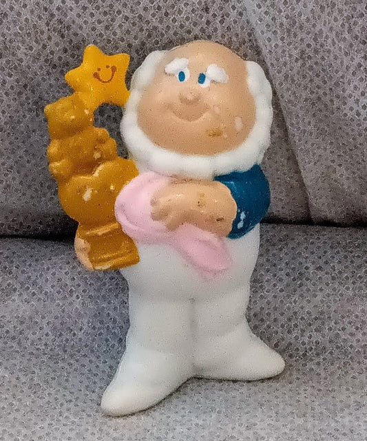 Care Bears mini figure - Cloud Keeper (with trophy) - I Bought a Yard Sale