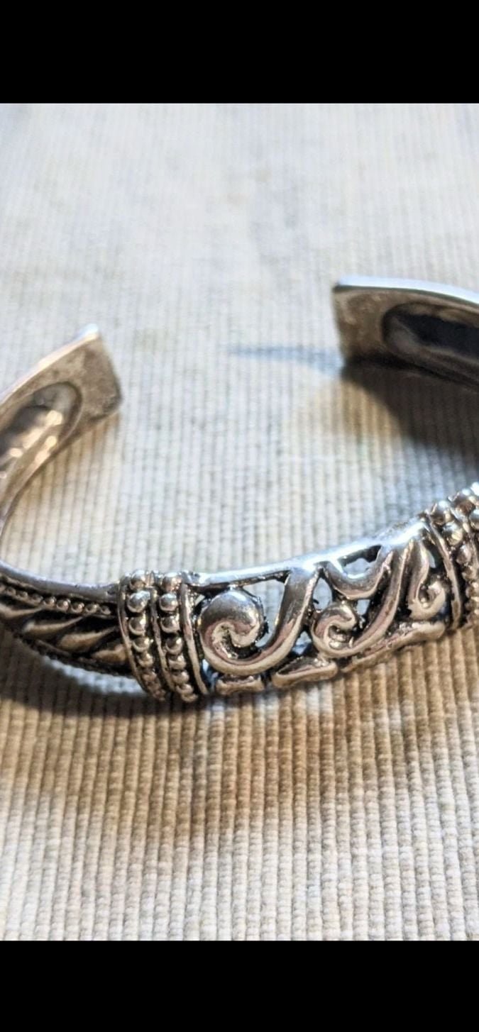 Carolyn Pollack Relios Sterling Silver 925 Scroll Filigree Cuff Bracelet - I Bought a Yard Sale