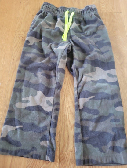 Carter's camo sweat Pants 4T - I Bought a Yard Sale