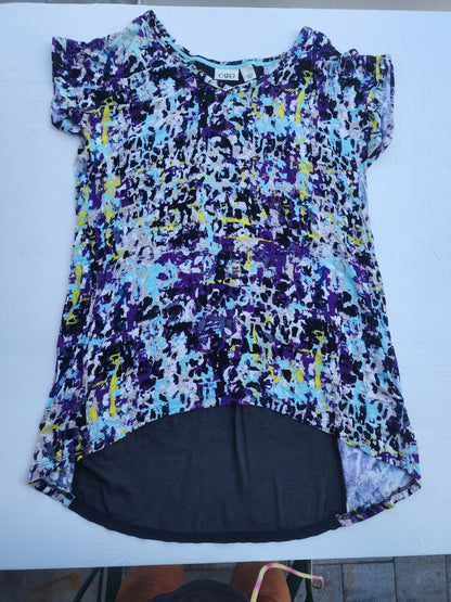 Cato Abstract Print v - neck Top - Women's Size Small - Excellent Condition! - I Bought a Yard Sale