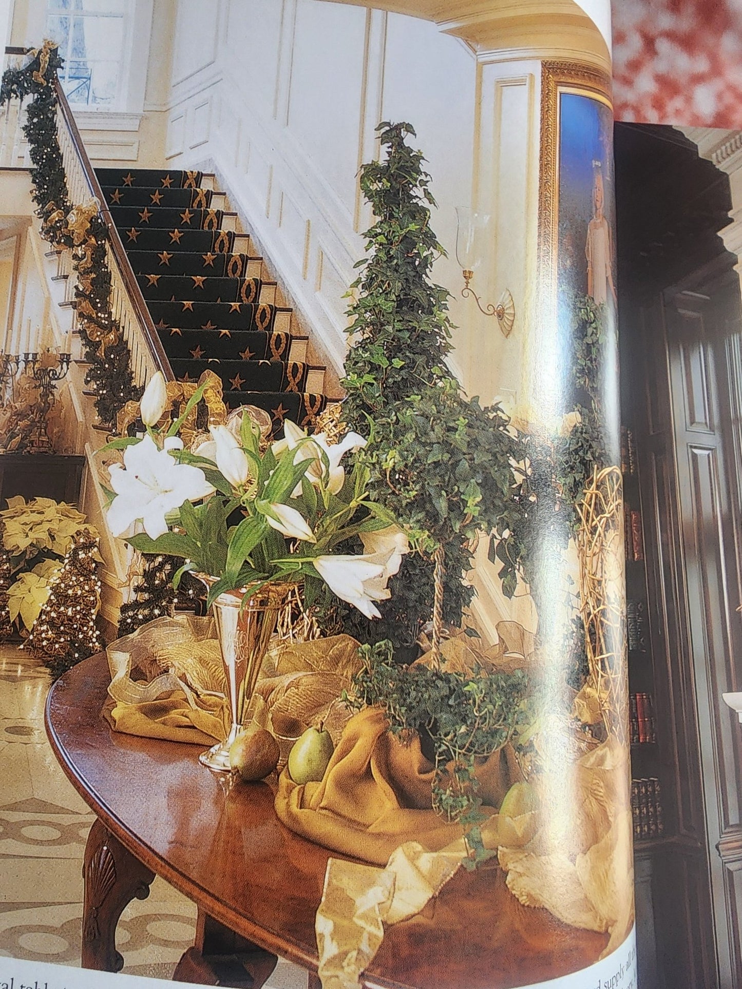 Christmas with Southern Living 2000 Festive Holiday Hardback Cookbook - I Bought a Yard Sale