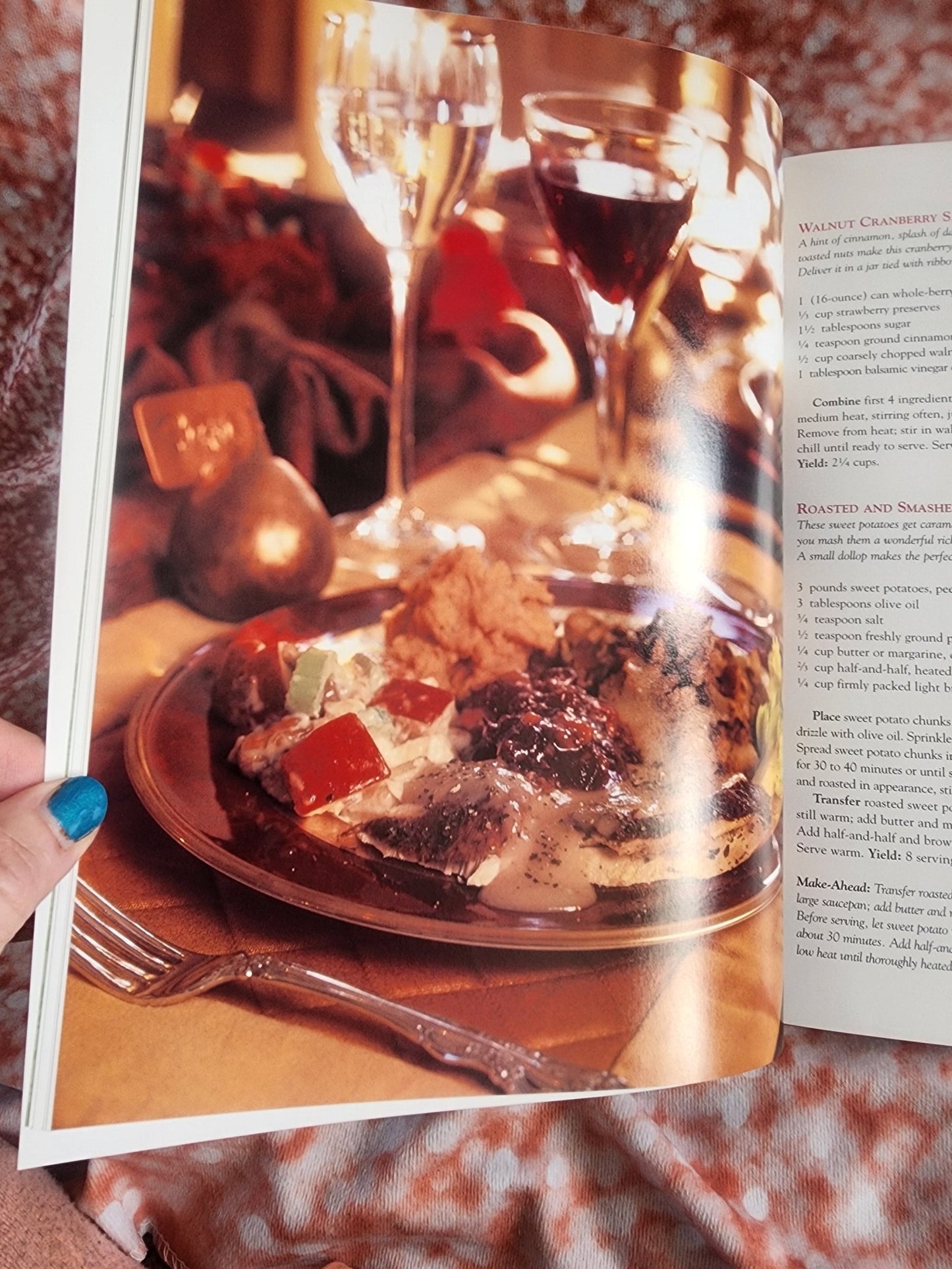 Christmas with Southern Living 2000 Festive Holiday Hardback Cookbook - I Bought a Yard Sale