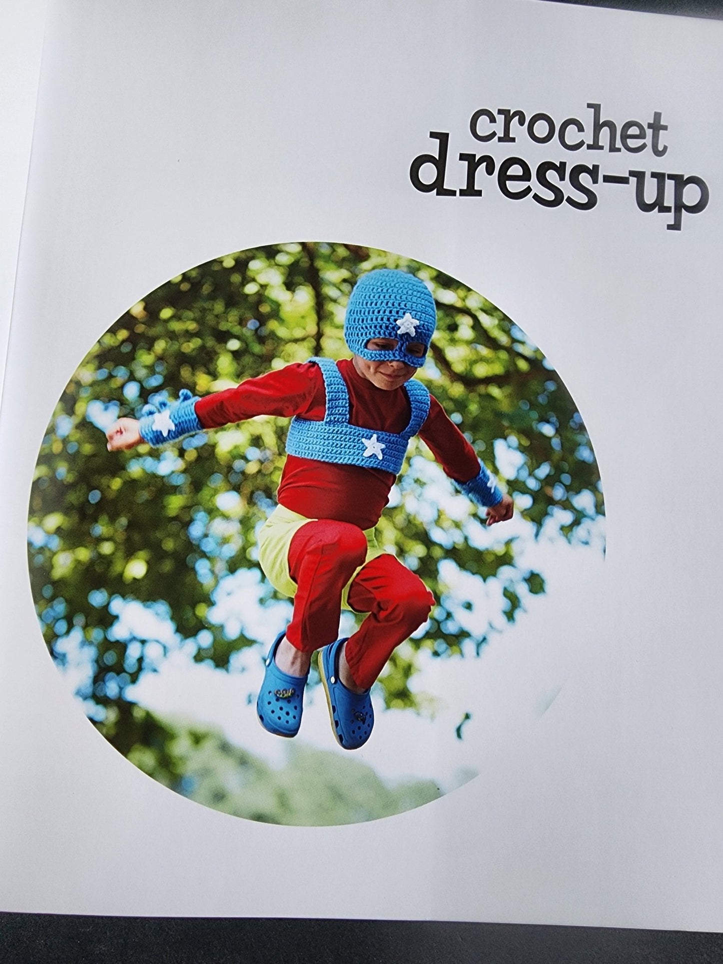 Crochet Book Dress - Up: Over 35 cute and easy pieces to create character costume - I Bought a Yard Sale