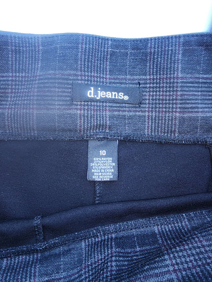 D. JEANS Women’s gray plaid stretch Pants size 10 - I Bought a Yard Sale