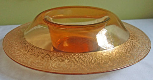 Depression Glass Bowl with Rolled Edge. Pink Console Centerpiece With 24 Karat Gold Decorative Rim. Rare Finding. - I Bought a Yard Sale