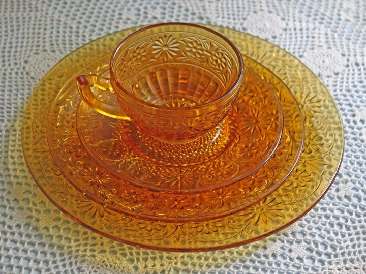 Depression Glass Daisy Pattern Tea or Coffee Cup with Saucer and Two Plates. Set by Indiana Glass Company made in 1930s. Gift Idea. - I Bought a Yard Sale