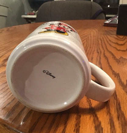 Disney Minnie Mouse coffee mug - I Bought a Yard Sale