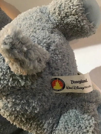 DISNEYLAND DUMBO FLYING ELEPHANT W FEATHER. (102) - I Bought a Yard Sale