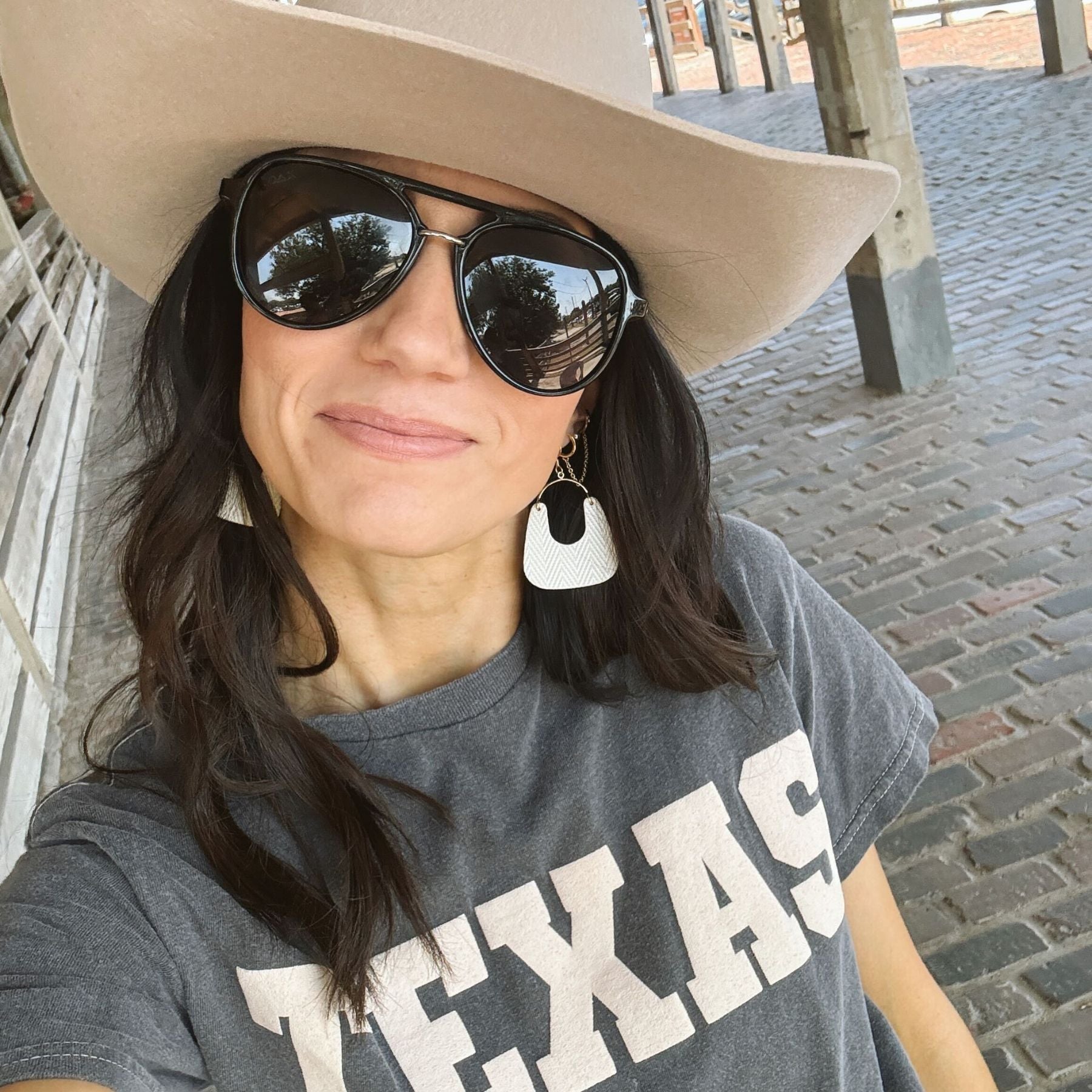 Earhart Black Sunglasses - I Bought a Yard Sale