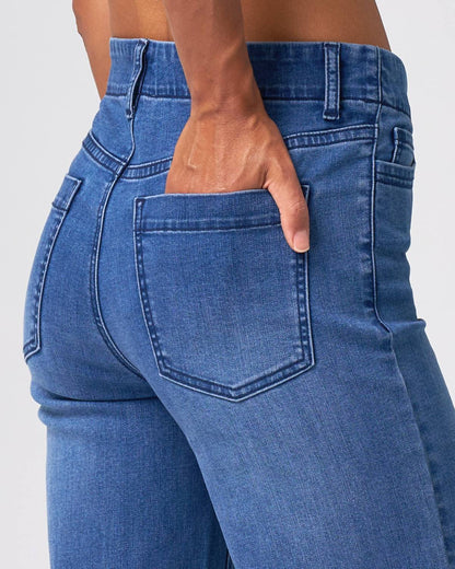 Effortless Wide Leg Jeans - I Bought a Yard Sale