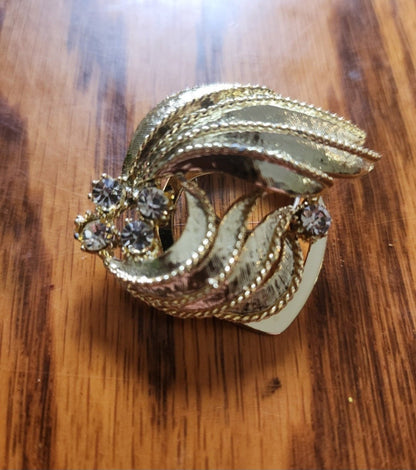 Elegant gold - tone Scarf Clip features sparkling rhinestones and a unique design - I Bought a Yard Sale