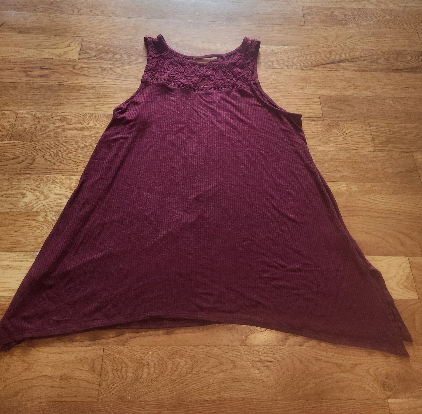 Faded Glory Women's XL 16 - 18 Sleeveless Stretch Tank Top with lace an top - I Bought a Yard Sale