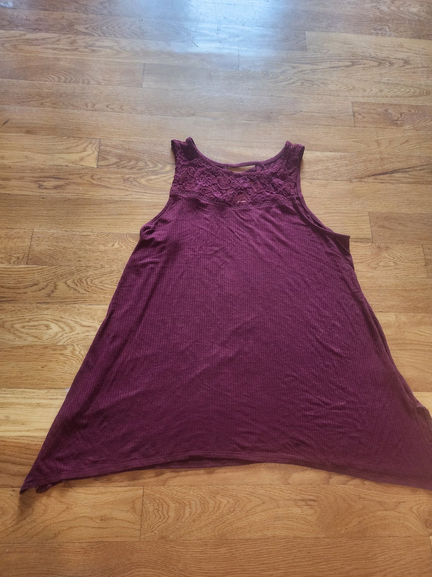Faded Glory Women's XL 16 - 18 Sleeveless Stretch Tank Top with lace an top - I Bought a Yard Sale