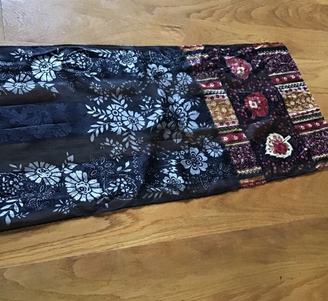Fall silk scarf by Oscar de la Renta Floral & Leaves - I Bought a Yard Sale