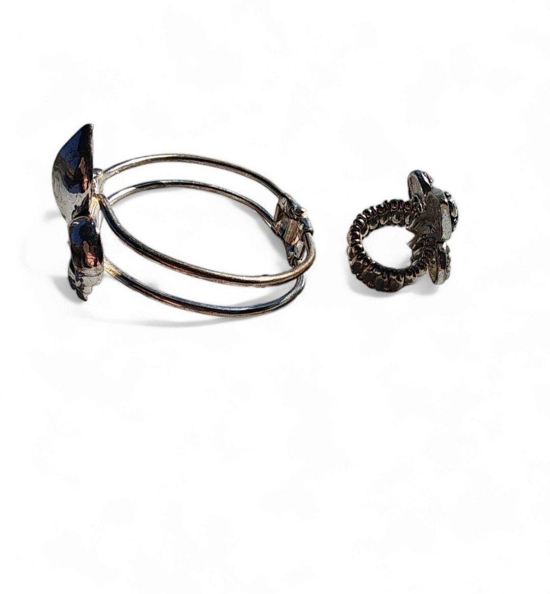 Fleur De Lis Bangle Bracelet & Ring with Rhinestones - I Bought a Yard Sale