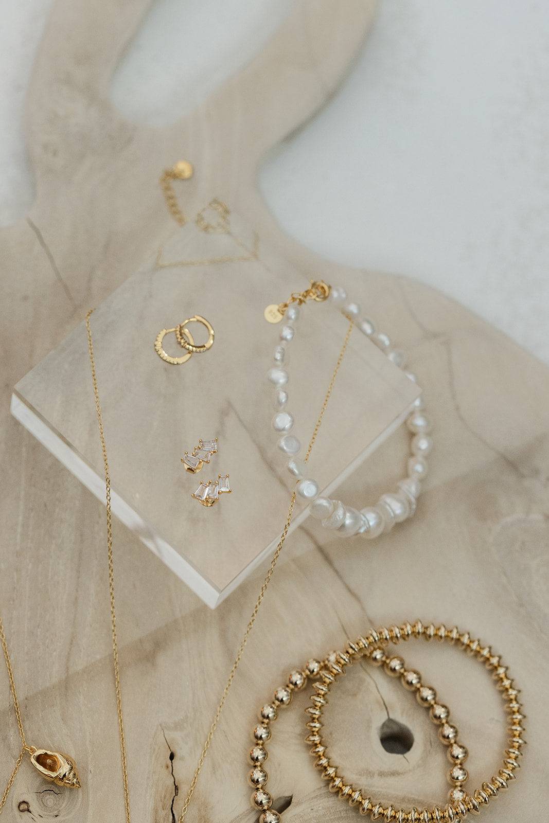 Freshwater Pearl Bracelet - I Bought a Yard Sale