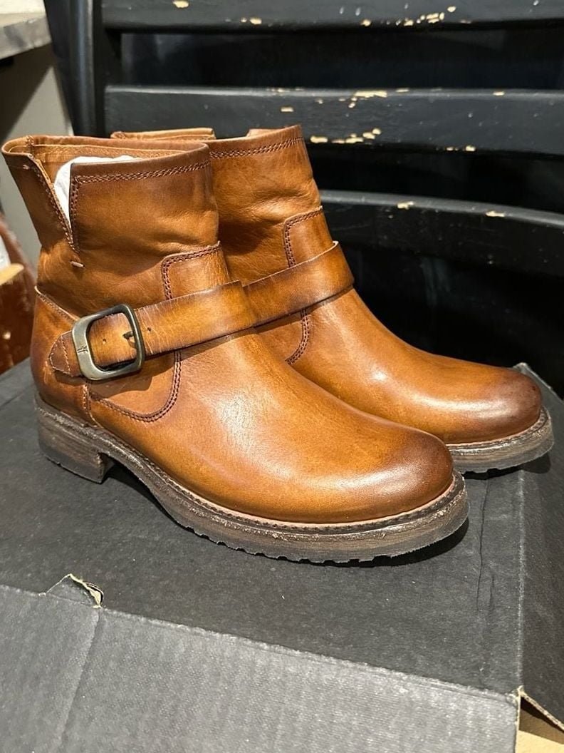 Frye Veronica Booties Women's Oiled Suede Leather Ankle Boots - I Bought a Yard Sale