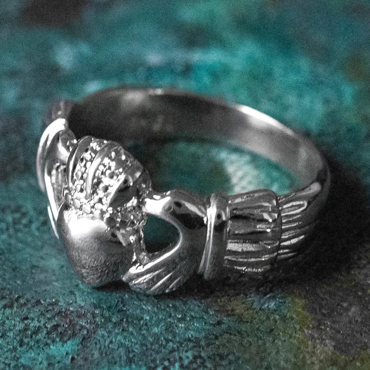 Handcrafted Vintage Ring 18k Gold Irish Claddagh Ring Antique R1768 Antique Rings Jewelry by PVD Vintage Jewelry - I Bought a Yard Sale