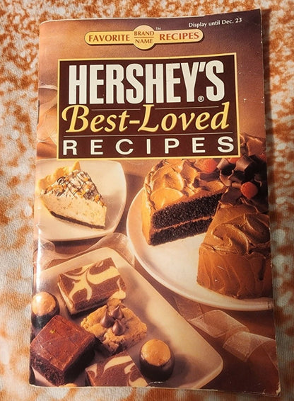 Hershey's Best - Loved Recipes Publications International PB, Cookbook - I Bought a Yard Sale