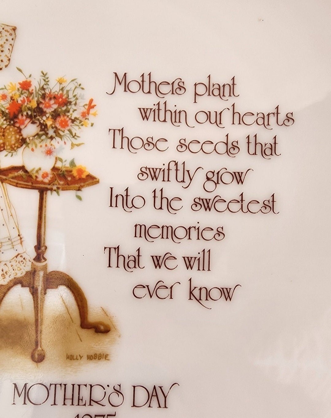 Holly Hobbie Mother's Day Porcelain Plate 1975 Commemorative Edition - I Bought a Yard Sale