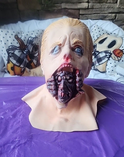Horror latex Mask with alien coming out of man's Mouth - I Bought a Yard Sale