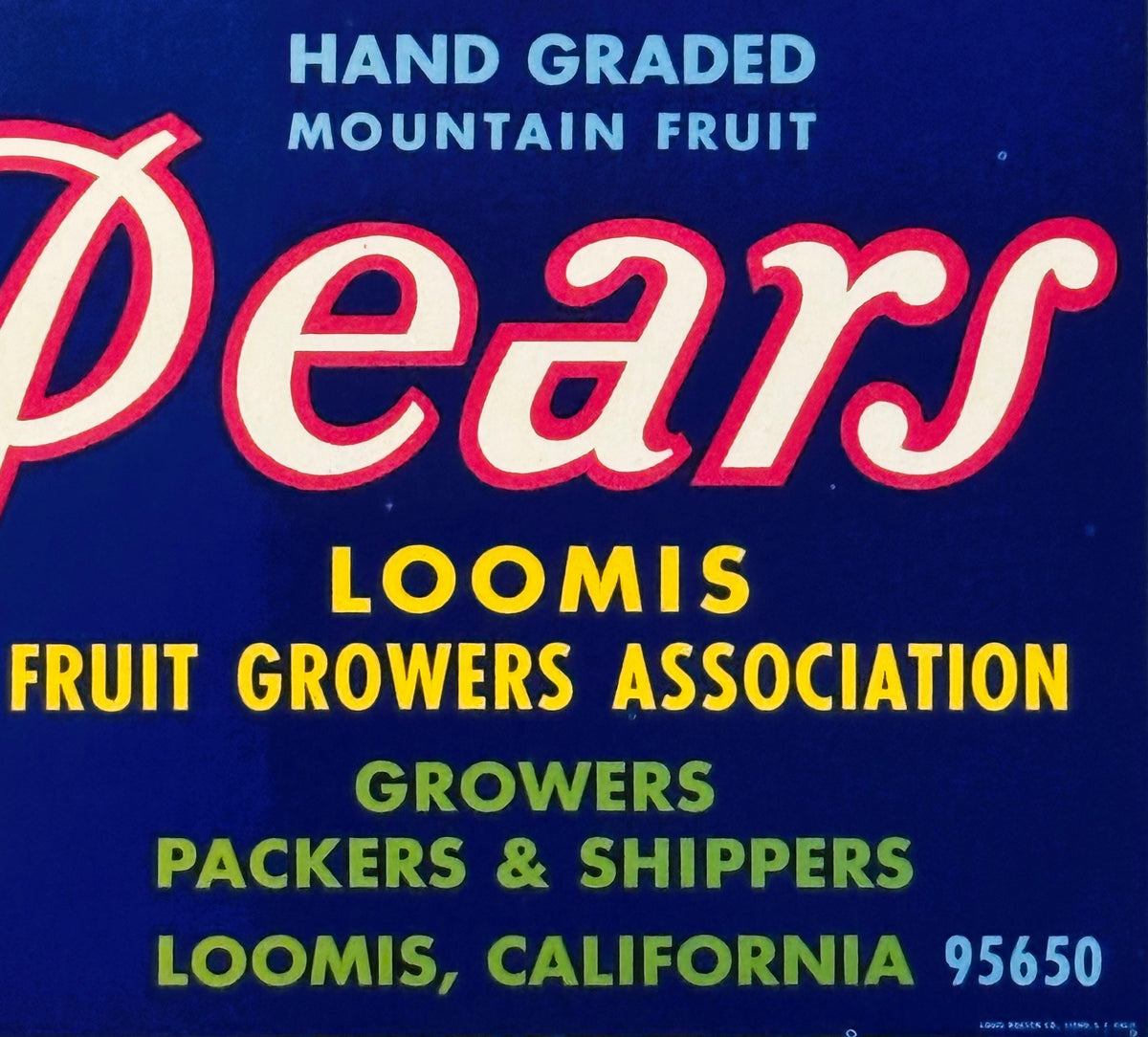 Vintage 70s High Hand Pear Label Brings Loomis Charm to Life