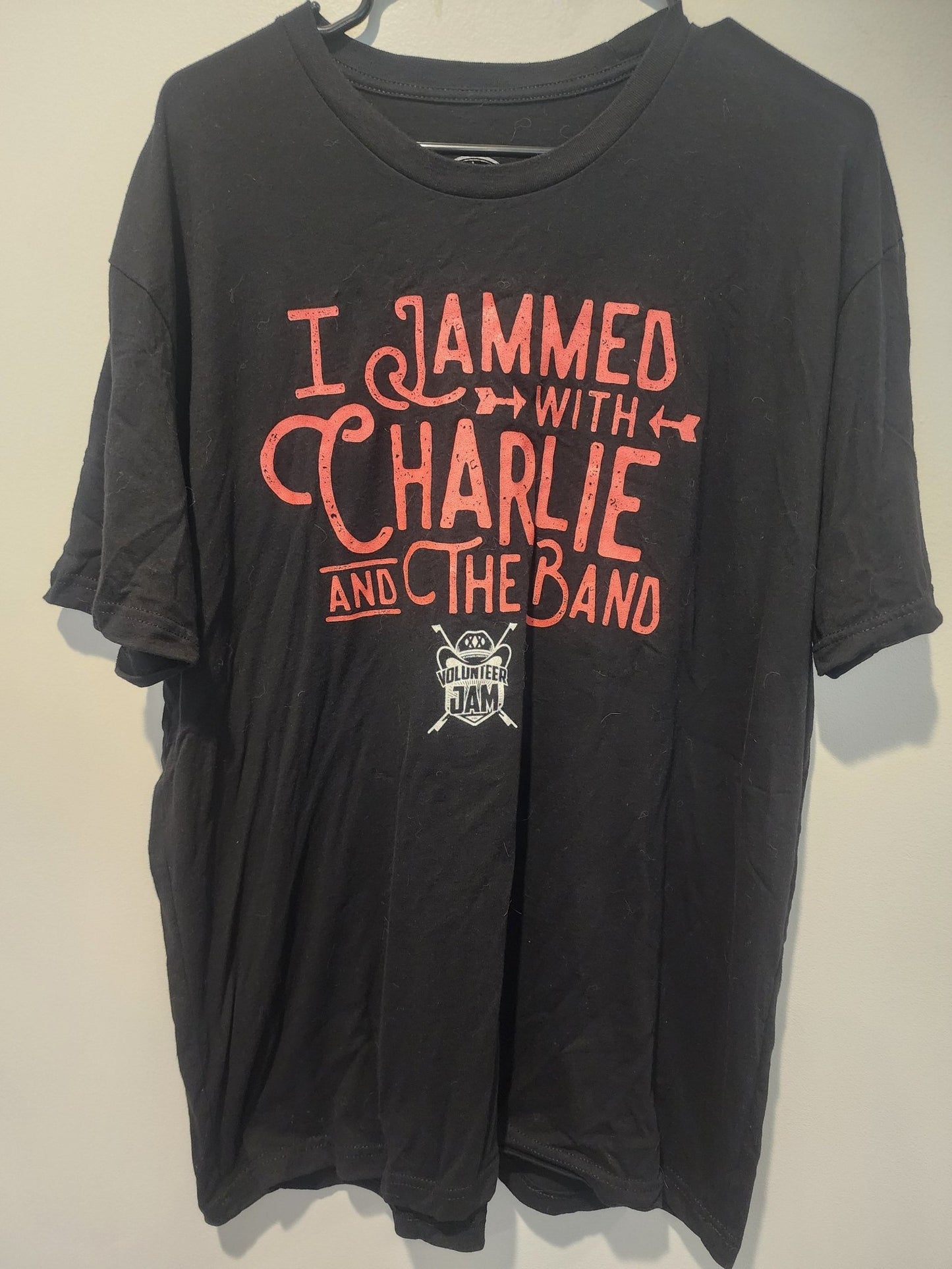 Jammed with Charlie and the Band," with the Volunteer Jam logo Black T-Shirt L - I Bought a Yard Sale