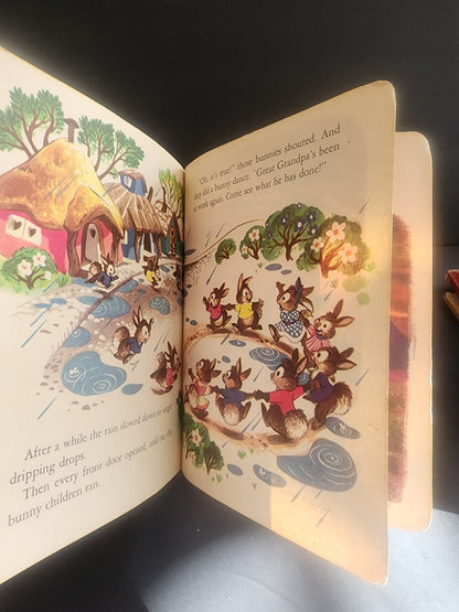 Little Golden Book Grandpa Bunny First Edition A 1951 - I Bought a Yard Sale