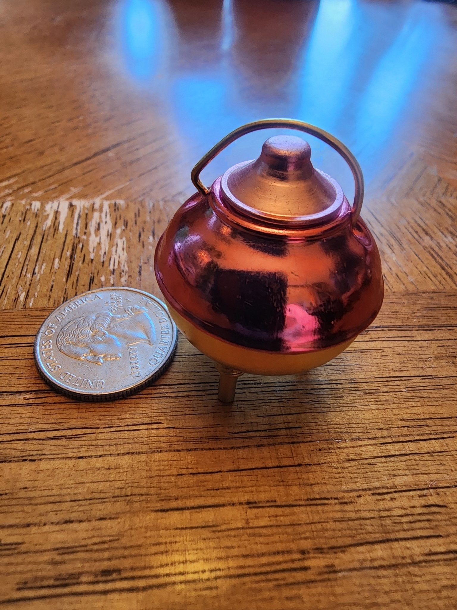 Miniature Copper look Soup Tureen for dollhouse - I Bought a Yard Sale