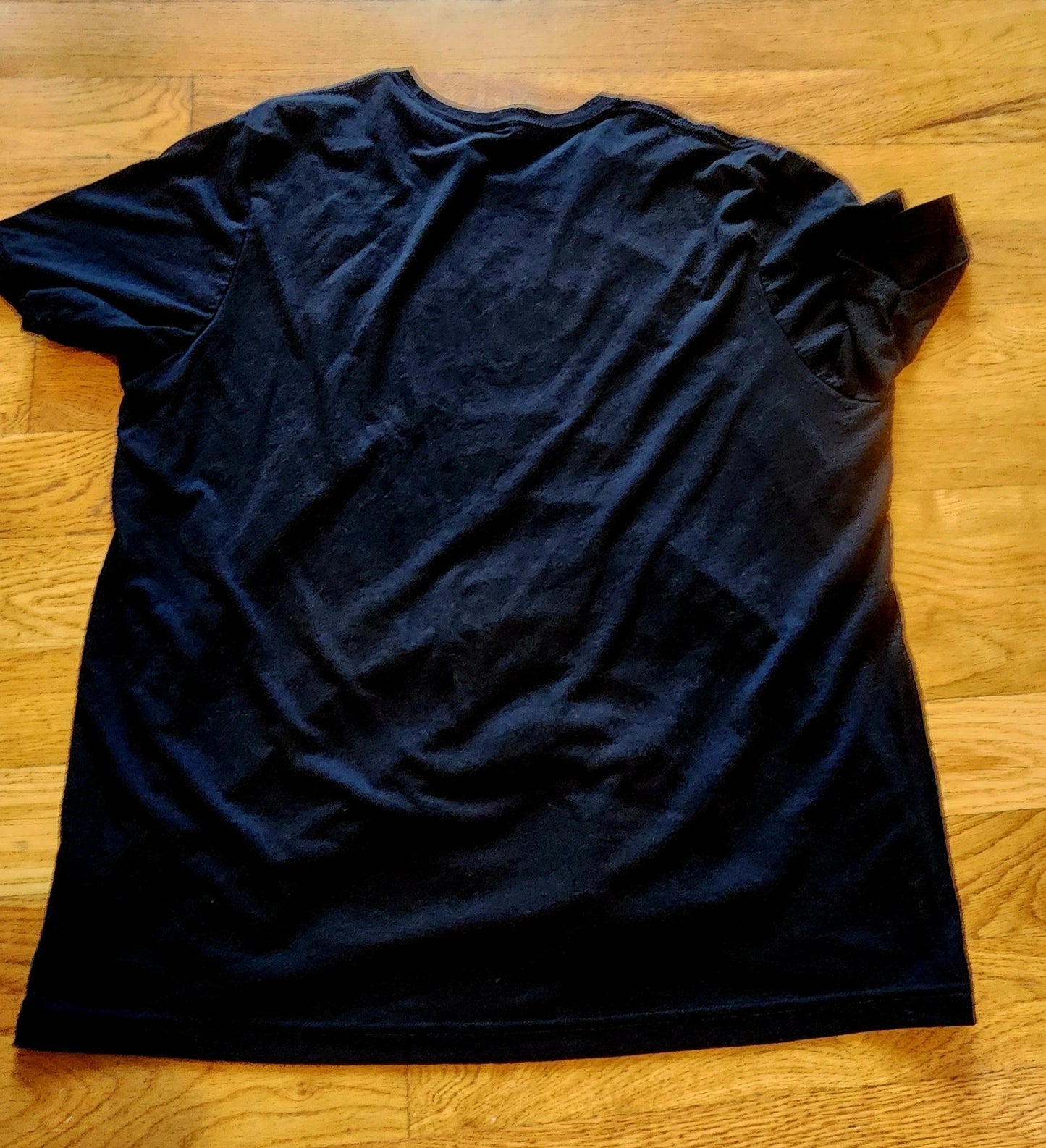 Mirror Mirror on the Wall Black T-Shirt 2xl - I Bought a Yard Sale