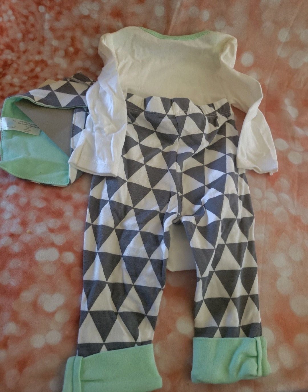 New 6 - 9 Months 3 piece outfit Panda onesie pants and bib - I Bought a Yard Sale