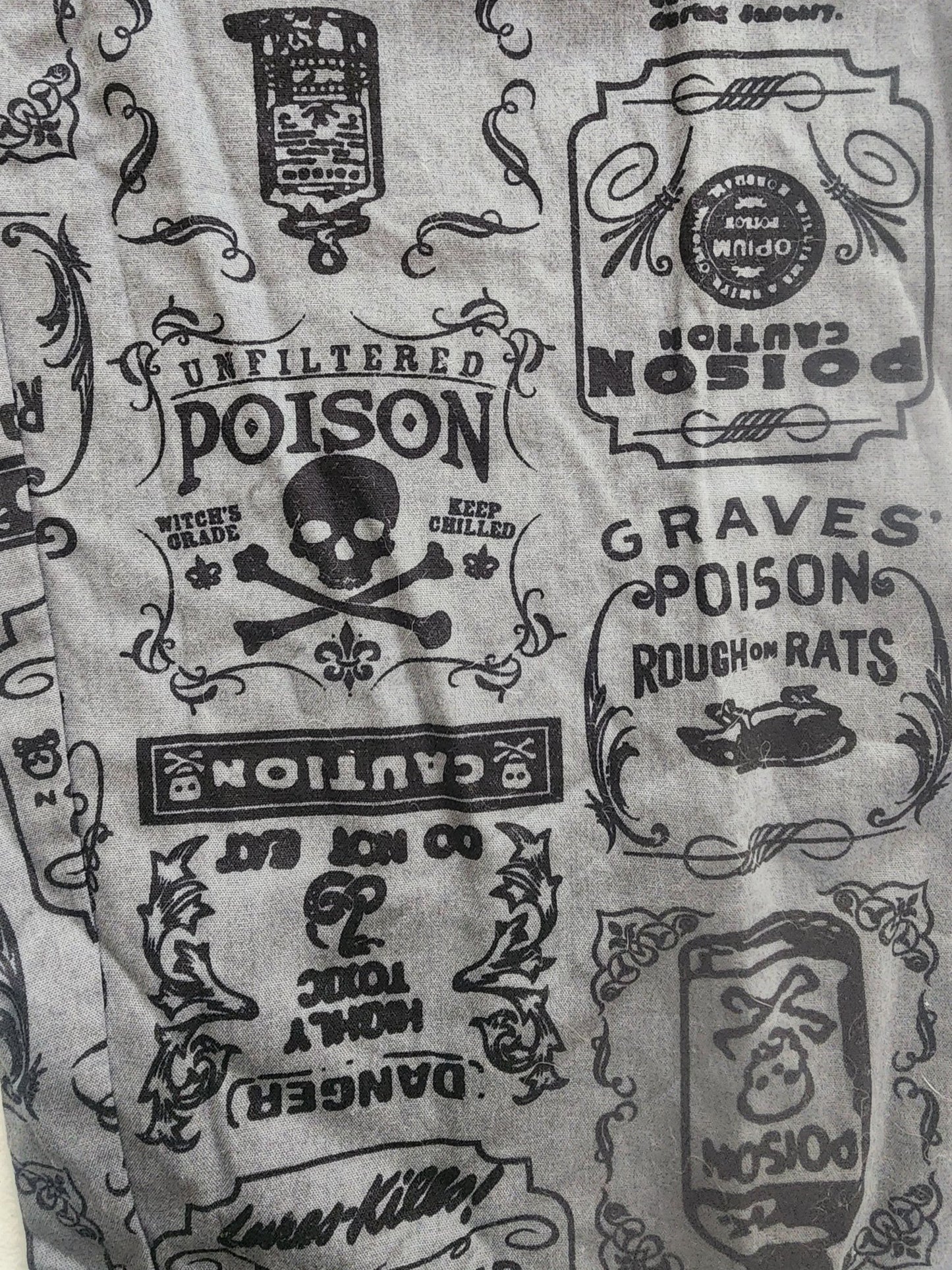 NEW Halloween Men's Lounge Pants S 28 - 30 - I Bought a Yard Sale