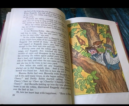 Raggedy Ann Stories 1947 Book by Johnny Gruelle - I Bought a Yard Sale