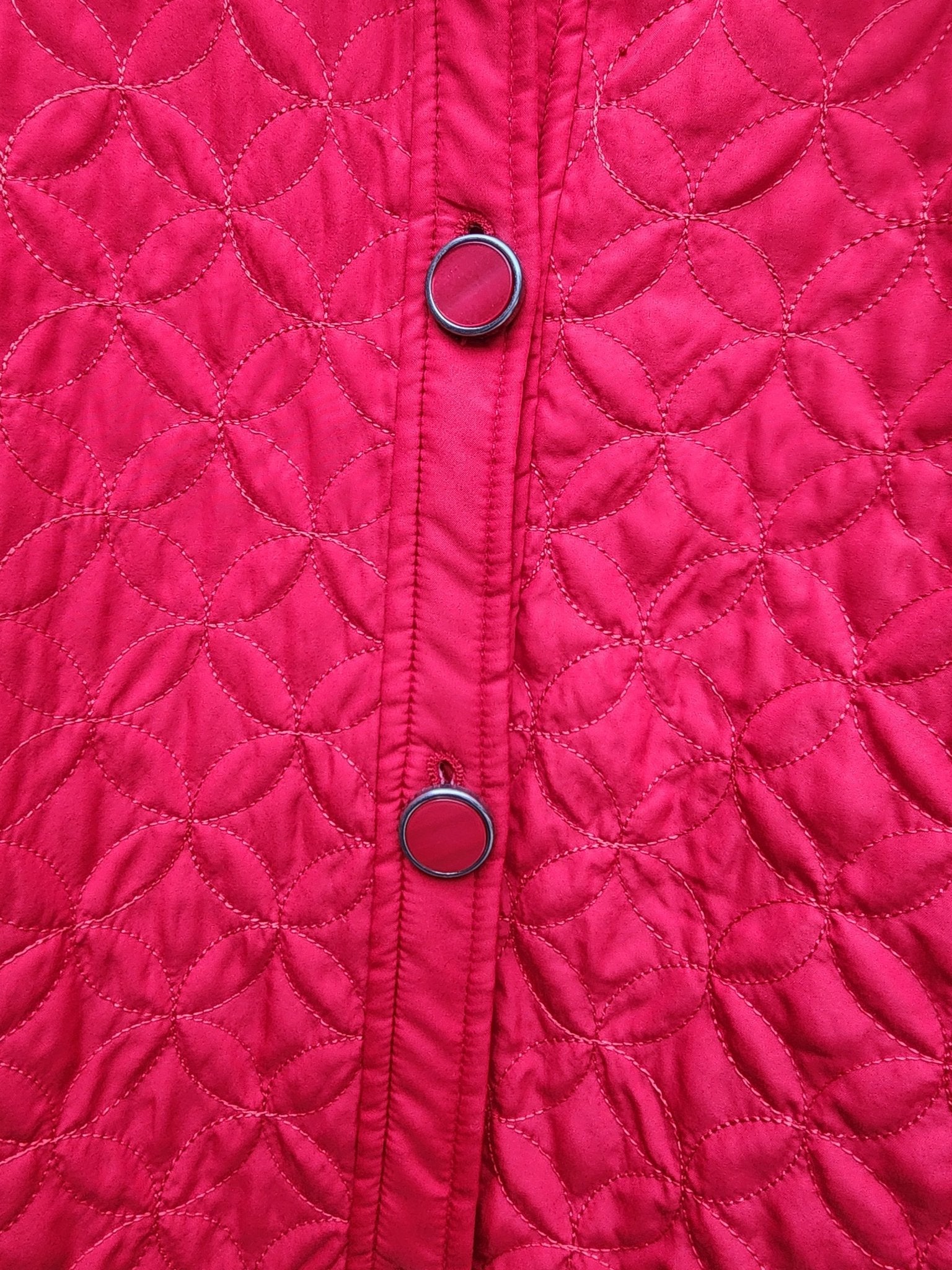 Requirements Women's L Red Quilted Lightwieght Jacket Lined - I Bought a Yard Sale