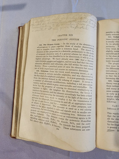 GENERAL CHEMISTRY Leon B. Richardson  [Hardcover] 1932 Textbook