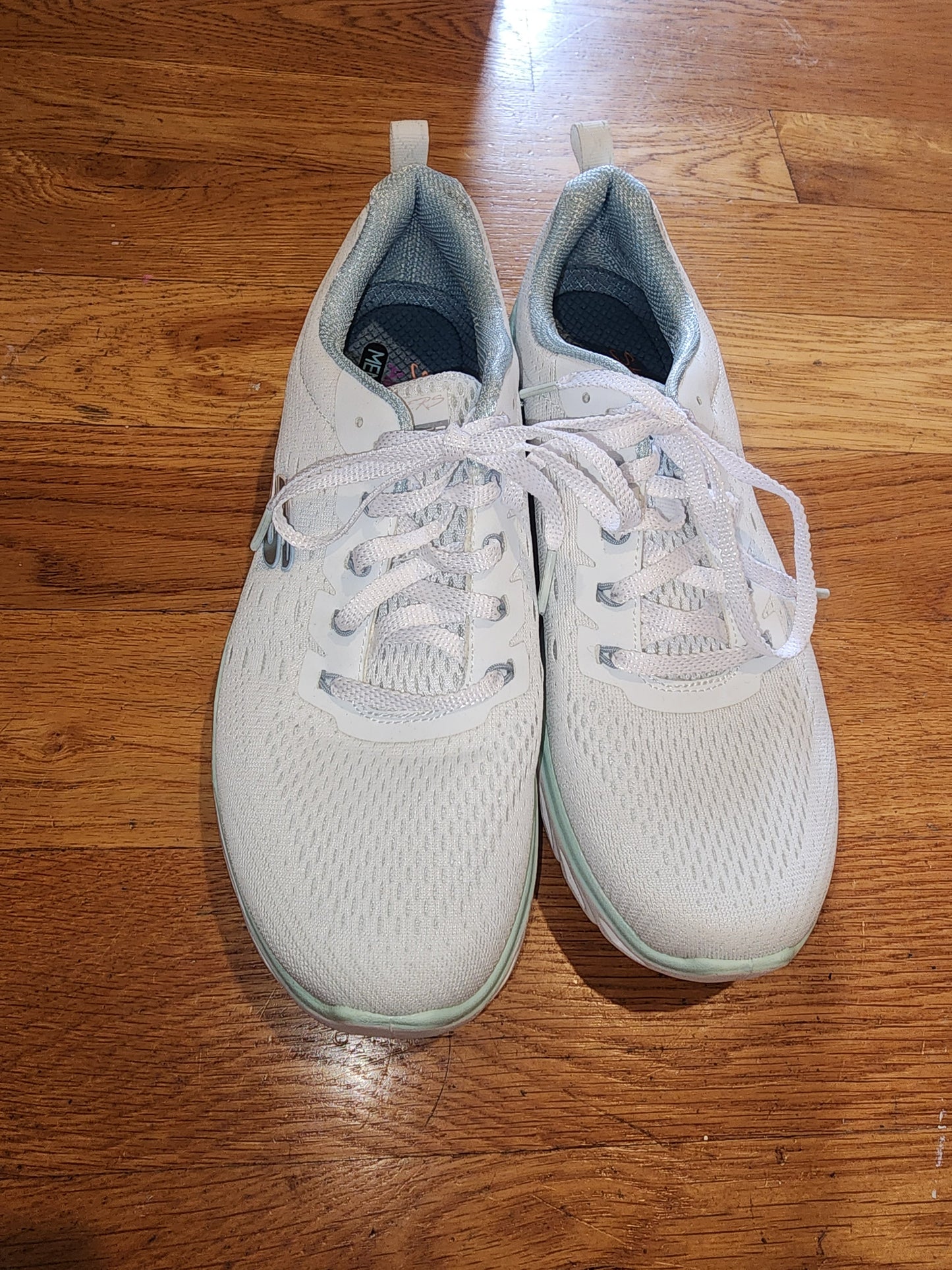 Women's GO RUN Consistent 2.0 - Mile Marker size 8