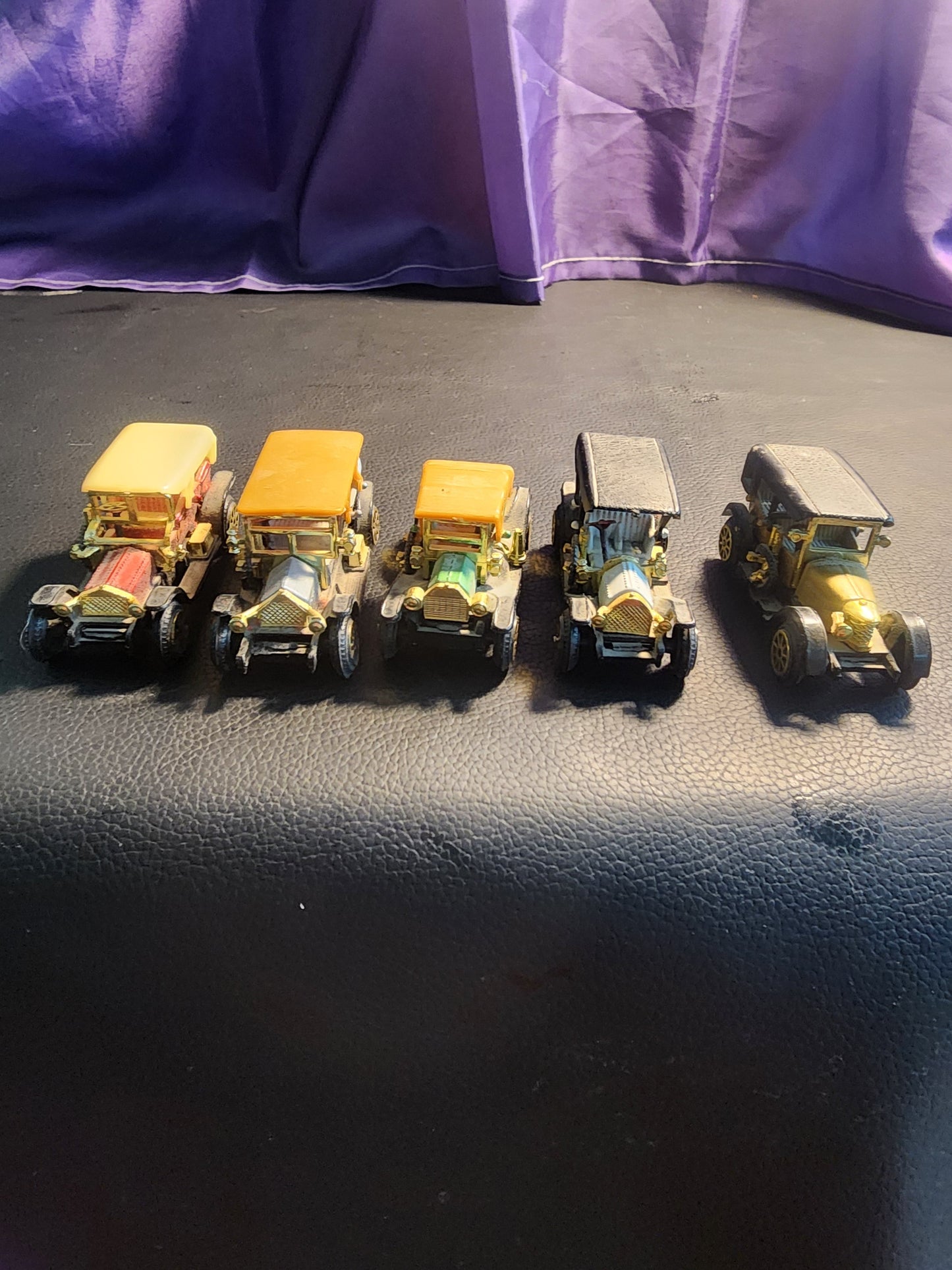 Red Rolls Royce Silver Ghost 1906 Made In Hong Kong Diecast No.302 ,304 ,305,306