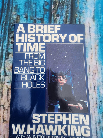 A Brief History Of Time : From The Big Bang To Black Holes by Stephen W. Hawking book