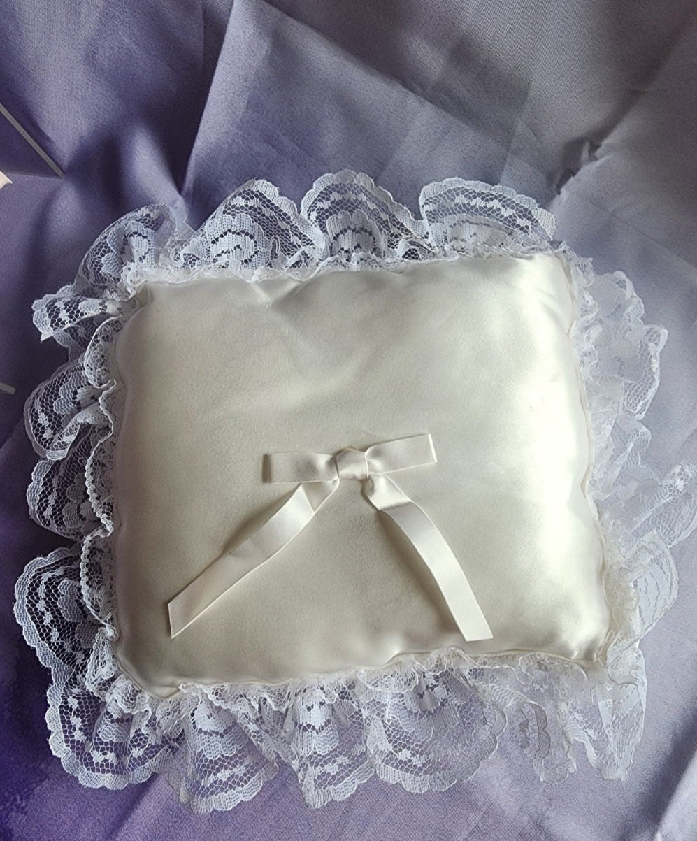 Romantic Lace Wedding Ring Pillow & Flower Girl Basket with Pink Ribbon Accents . - I Bought a Yard Sale