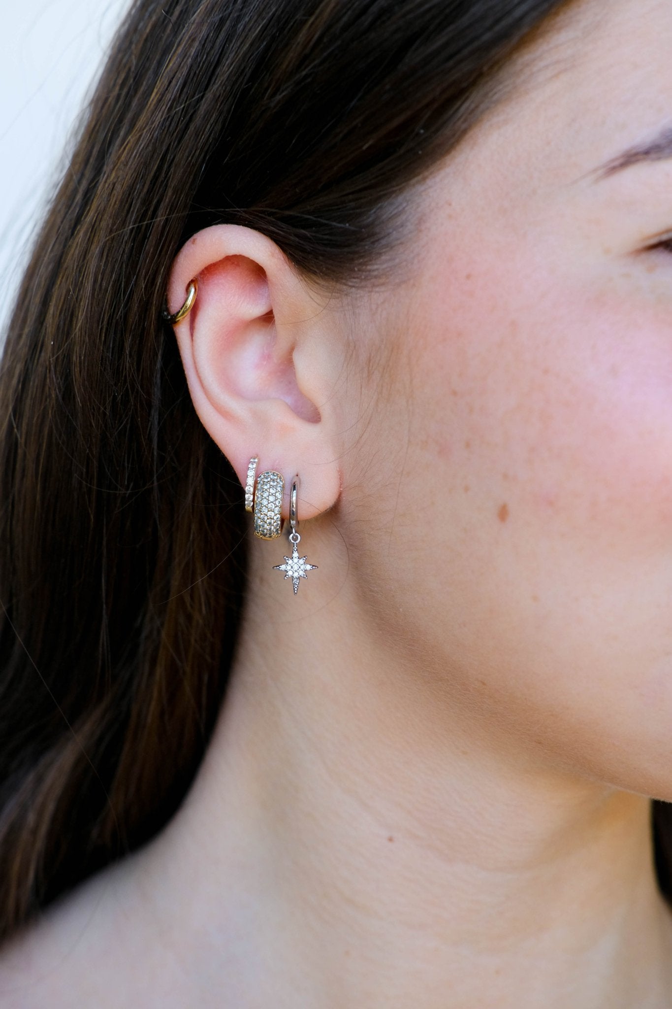 Silver Moon and Star Huggies - I Bought a Yard Sale