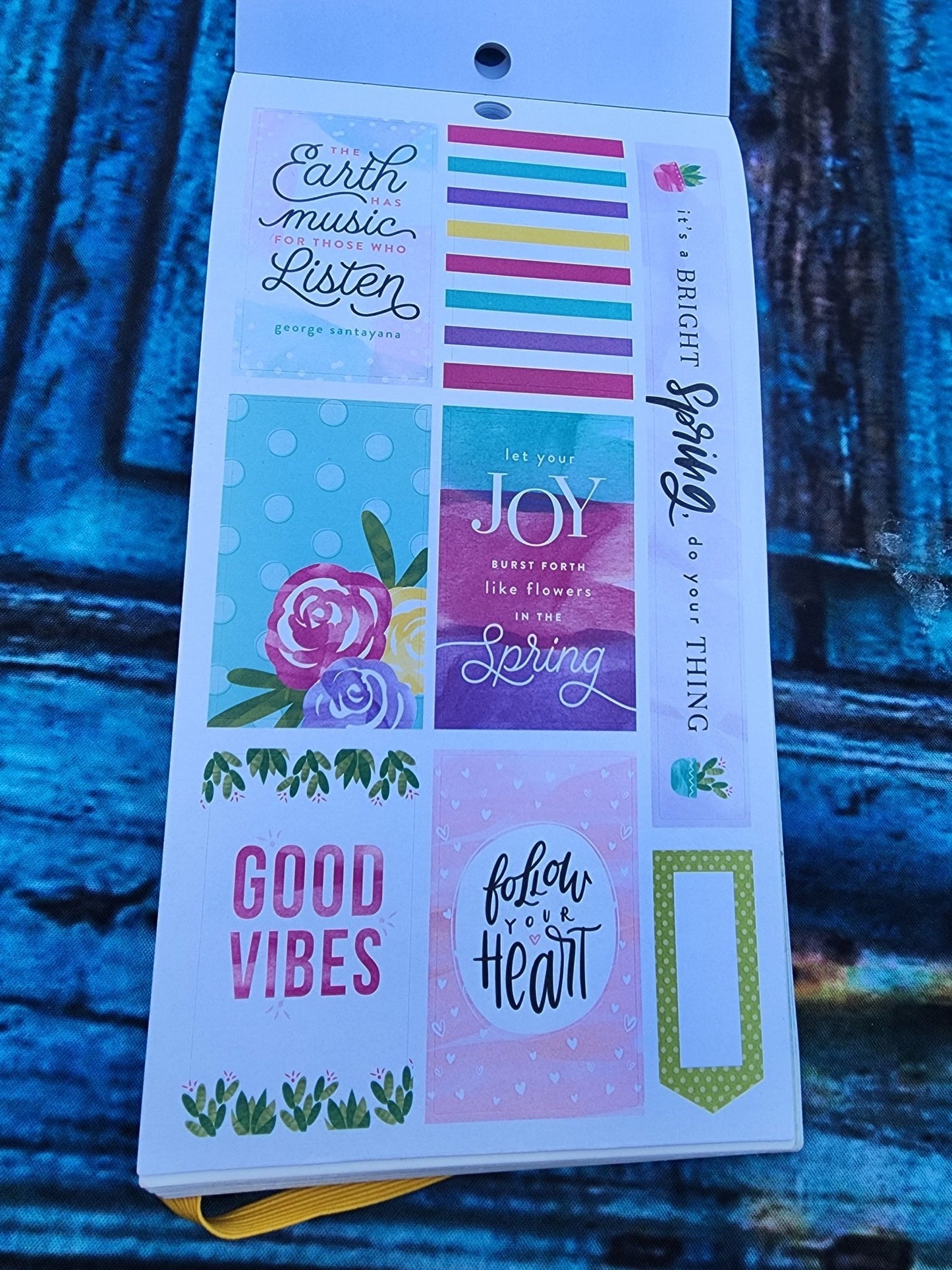 The Happy Planner® Seasonal Sticker Book 876 stickers - I Bought a Yard Sale